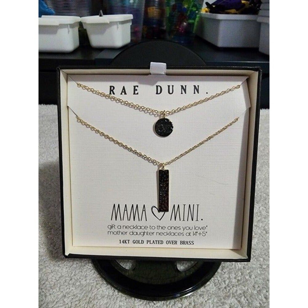 Rae Dunn Mother Daughter Necklace Set of 2 (NEW)